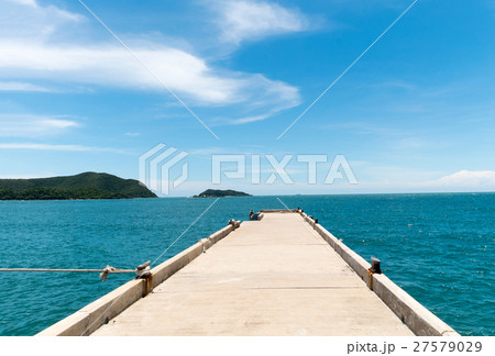 Bridge extending to the sea Bridge extending to the sea 27579029