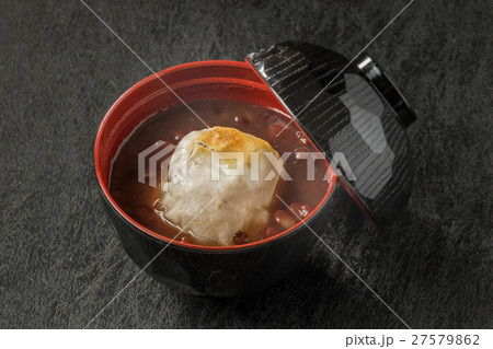 おしるこ sweet red bean(adzuki) soup おしるこ sweet red bean(adzuki) soup 27579862