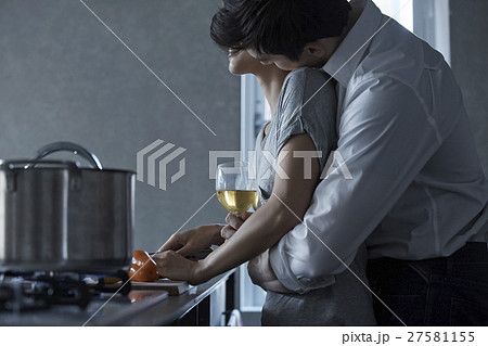 ロマンチックな同棲生活 27581155