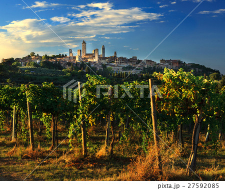 San Gimignano Italy San Gimignano Italy 27592085