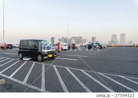 屋上駐車場  27594522