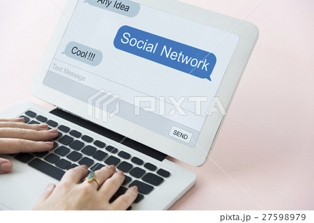 Online Communication connection Network Concept 27598979