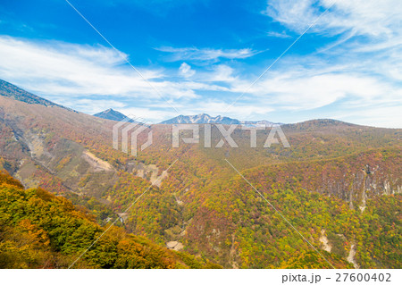 Mt.Nantai surrounded by autumn colours in Autumn 27600402