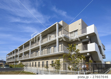 有料老人ホーム 27607646