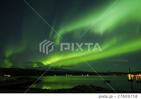 オーロラ 27609758