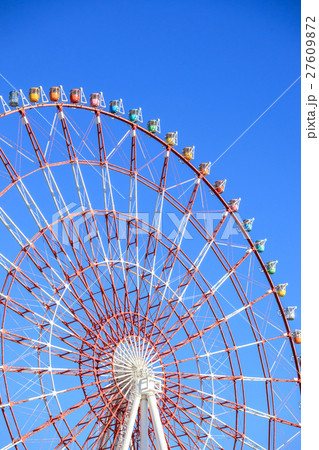 パレットタウンの観覧車と青空 27609872