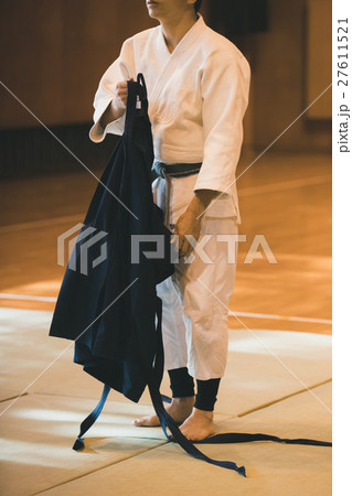 martial artist 27611521