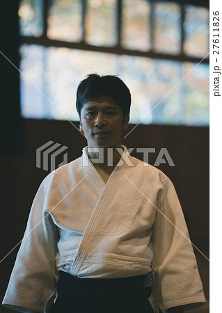 martial artist martial artist 27611826