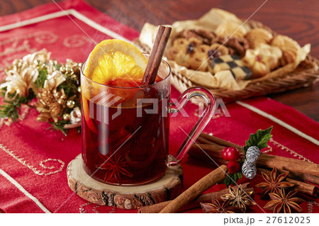 ホットワイン 27612025