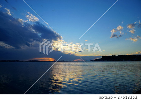 涸沼の夕景 27613353