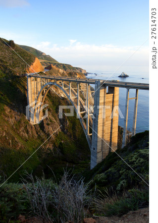 Bixby Bridge, Big Sur, california, USA.. Bixby Bridge, Big Sur, california, USA.. 27614703