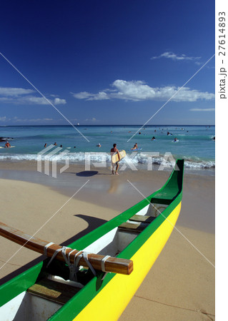 Waikiki Beach, Honolulu, Oahu, Hawaii.. 27614893