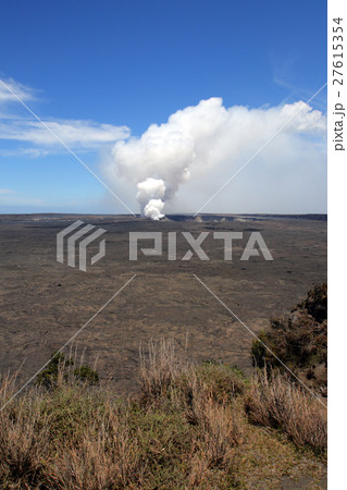 Hawaii Volcanoes National Park, USA.. 27615354