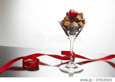 バレンタイン 27616505