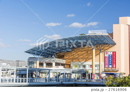 小田急海老名駅前風景の写真素材