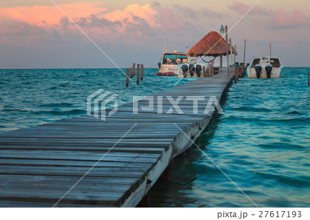 Caye Caulker Belize 27617193