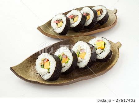 太巻き　和食　海苔巻き 27617403