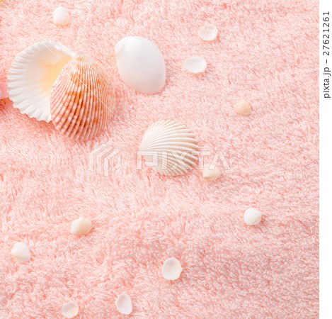 spa soft concept with delicate pink flower fuchsia 27621261