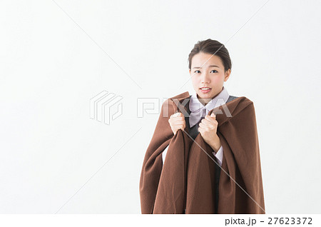 冷え症イメージ（OL　女性） 27623372