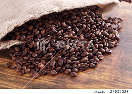 コーヒー豆 27635023