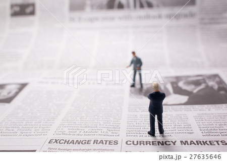 新聞 　ジオラマ 27635646