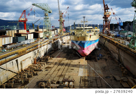 造船産業とジブクレーン 造船産業とジブクレーン 27639240