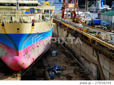 造船産業とジブクレーン 造船産業とジブクレーン 27639244