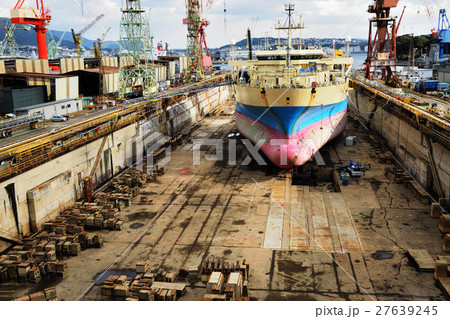 造船産業とジブクレーン 造船産業とジブクレーン 27639245