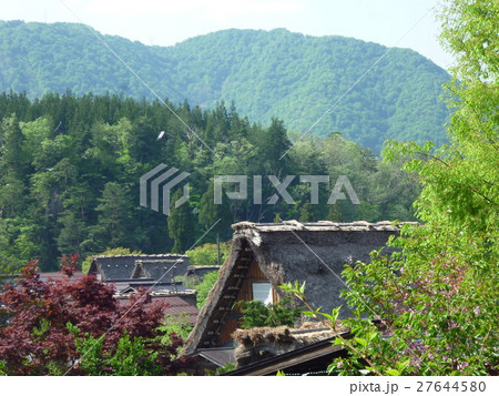 クモ　雲　　白川郷　岐阜　岐阜県　春の白川郷 27644580