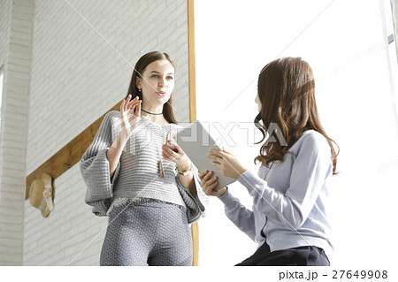 国際交流 国際交流 27649908