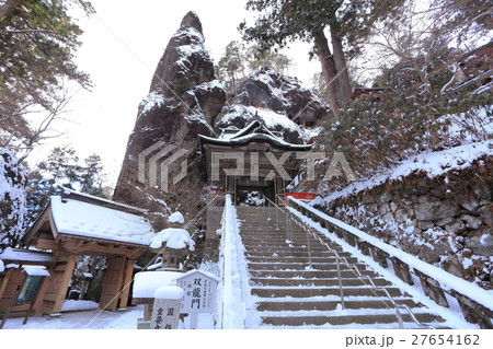 冬の榛名神社 双龍門と鉾岩 冬の榛名神社 双龍門と鉾岩 27654162