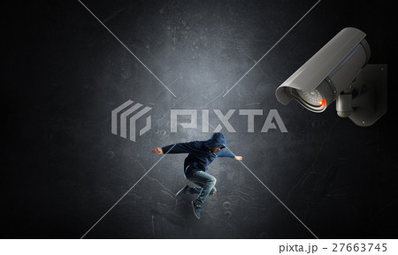 Camera keep an eye on man 27663745