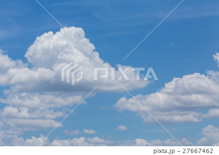 fluffy cloud on clear blue sky background 27667462