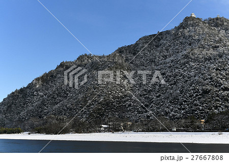 冬の岐阜城 27667808