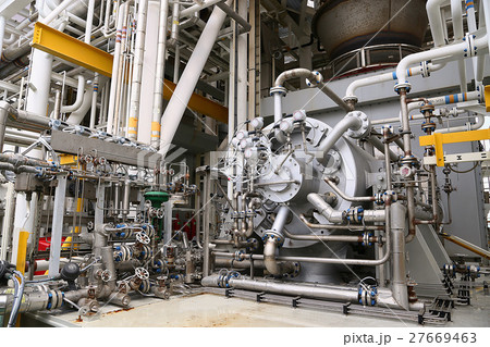 Machine turbine in oil and gas plant for drive  27669463