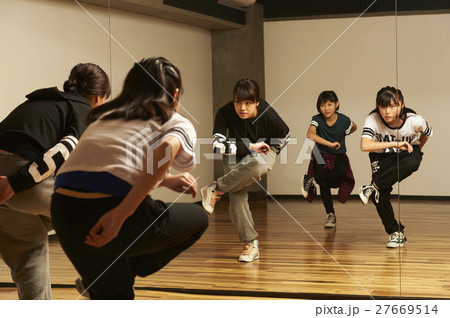 ダンススクール 27669514