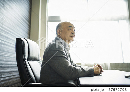 シニア ビジネス シニア ビジネス 27672798