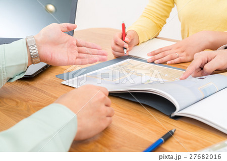 マイホーム　打ち合わせ　工務店　建設会社　戸建て　イメージ図資料　 27682016