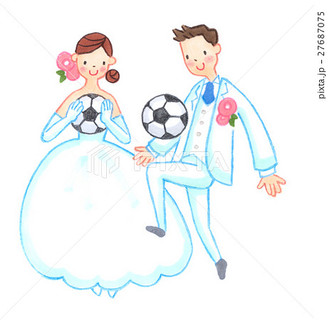サッカーをするウェディング姿のカップルのイラスト素材