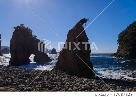 静岡県西伊豆町 浮島海岸 ふとうかいがん の奇岩の写真素材