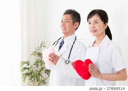 医師と看護師 27699514