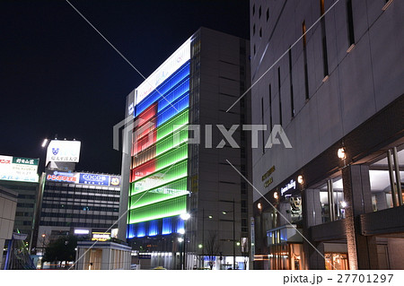 岡山駅前の夜景 27701297