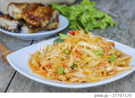 Thai papaya salad, Som Tum 27707170