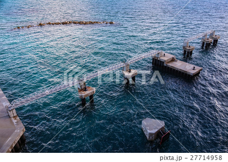 Cruise Ship Docking 27714958