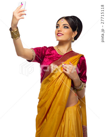 Young indian woman isolated 27715118