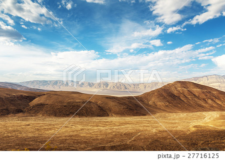 Dry soil and sandstons, Death Valley National Park Dry soil and sandstons, Death Valley National Park 27716125