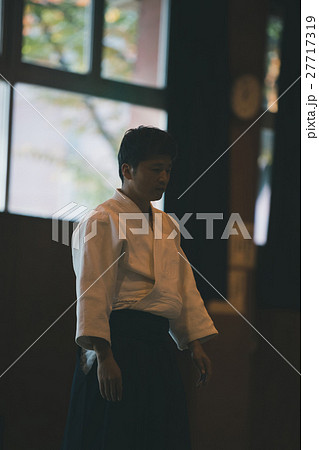 martial artist 27717319