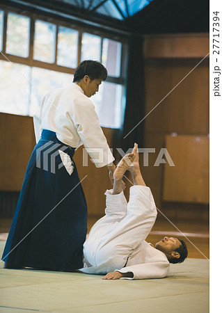 martial artist 27717394