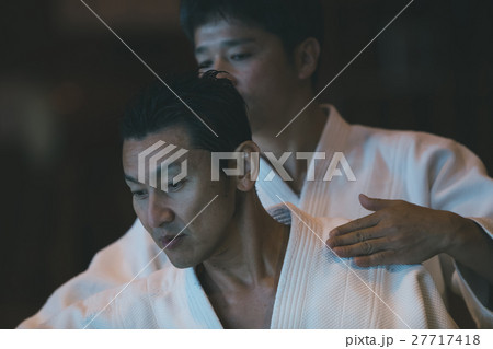martial artist 27717418