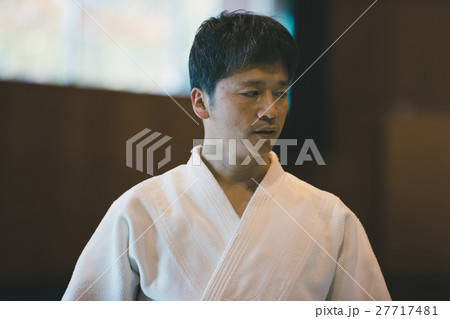 martial artist martial artist 27717481